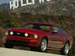 Ford Mustang GT 2005 года